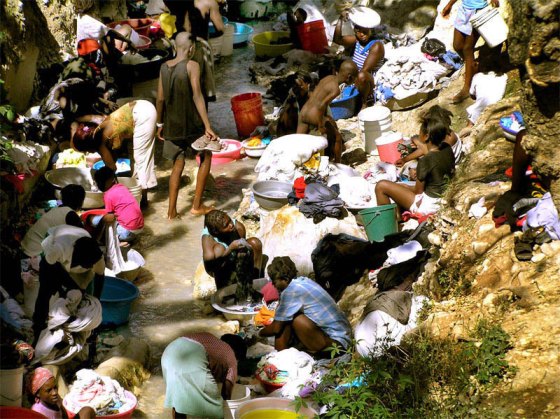 q186-below-pipe-p2250067